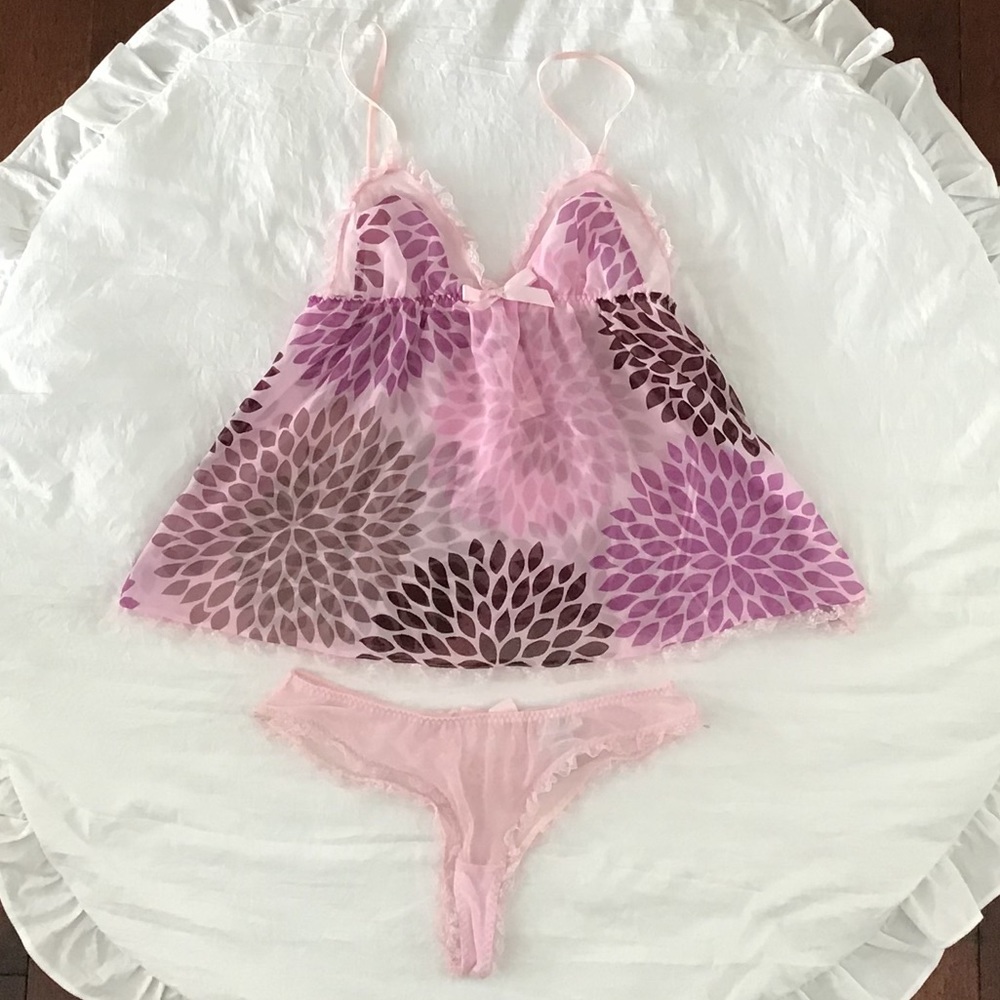 NEW La SENZA Lingerie Set